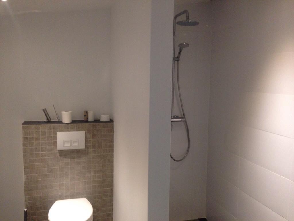 Suite School 15 A Zonnemaire Rum bild